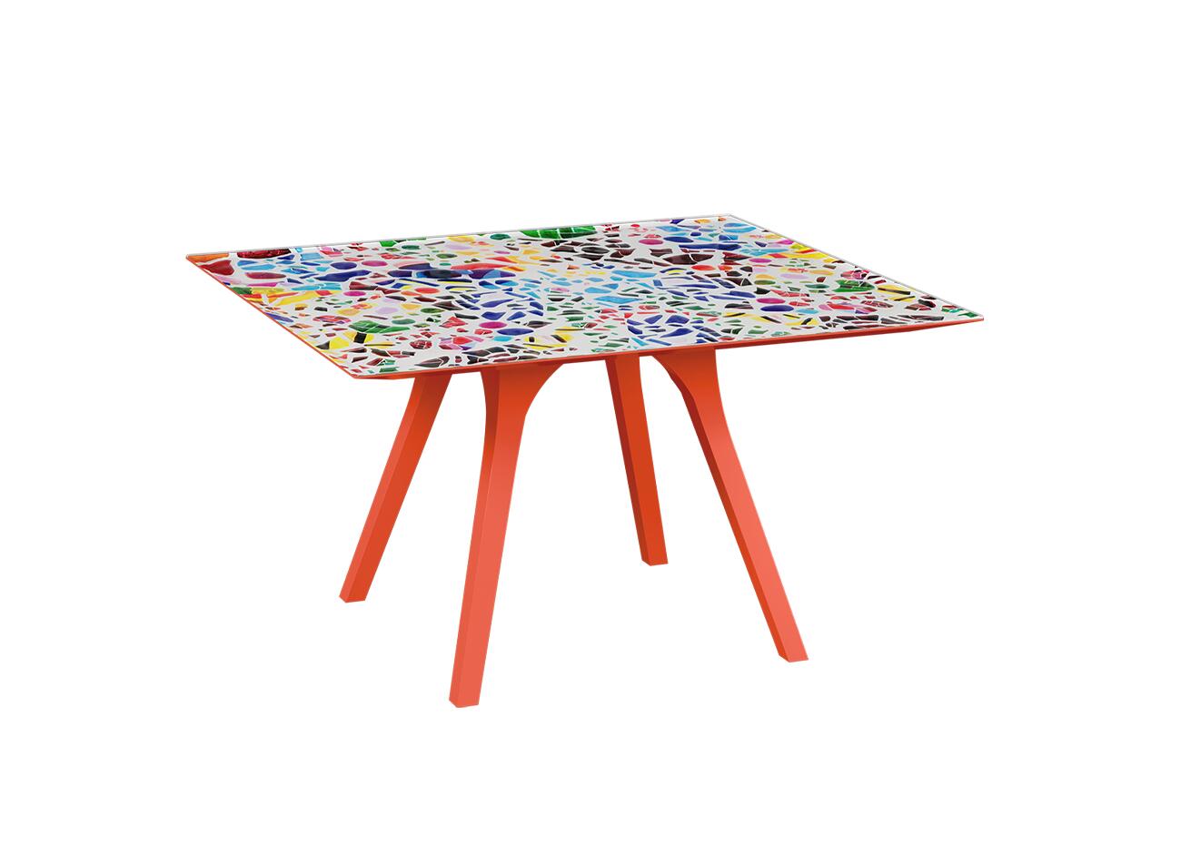 Templo Dining Table