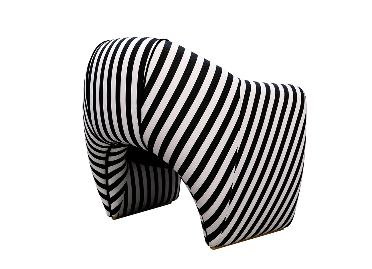 Viginti XX Armchair