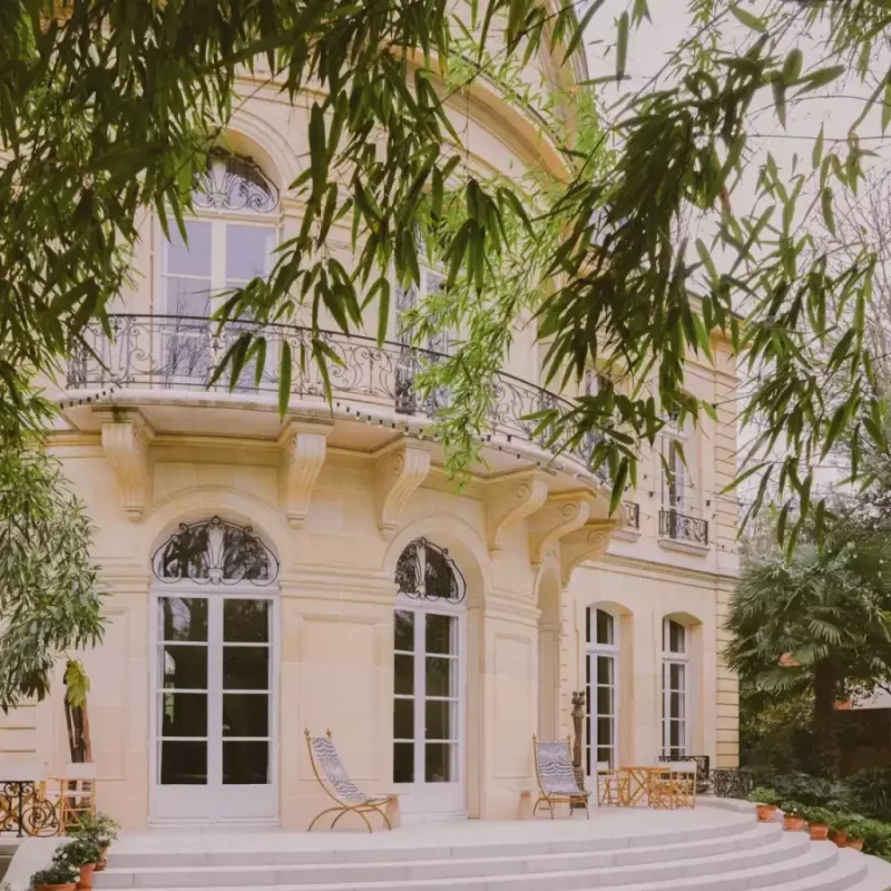 Lenny-Kravitzs-Home-in-Paris-Front Lenny Kravitz's Home in Paris Front