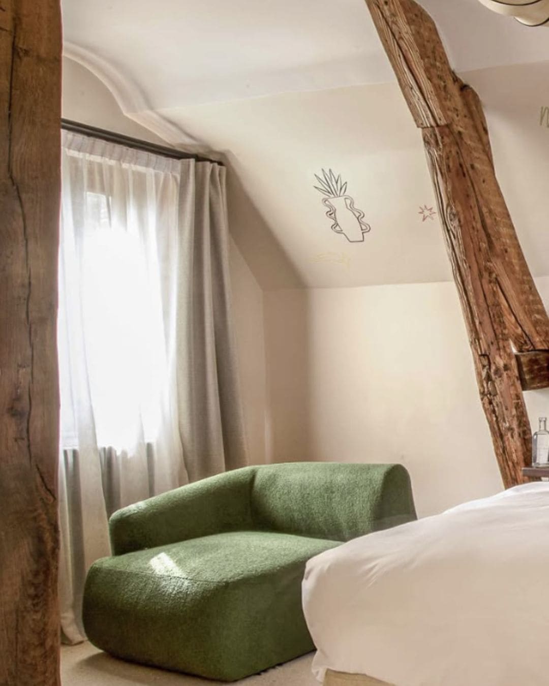 Step inside the breathtaking artful hotel: verneuil la douce