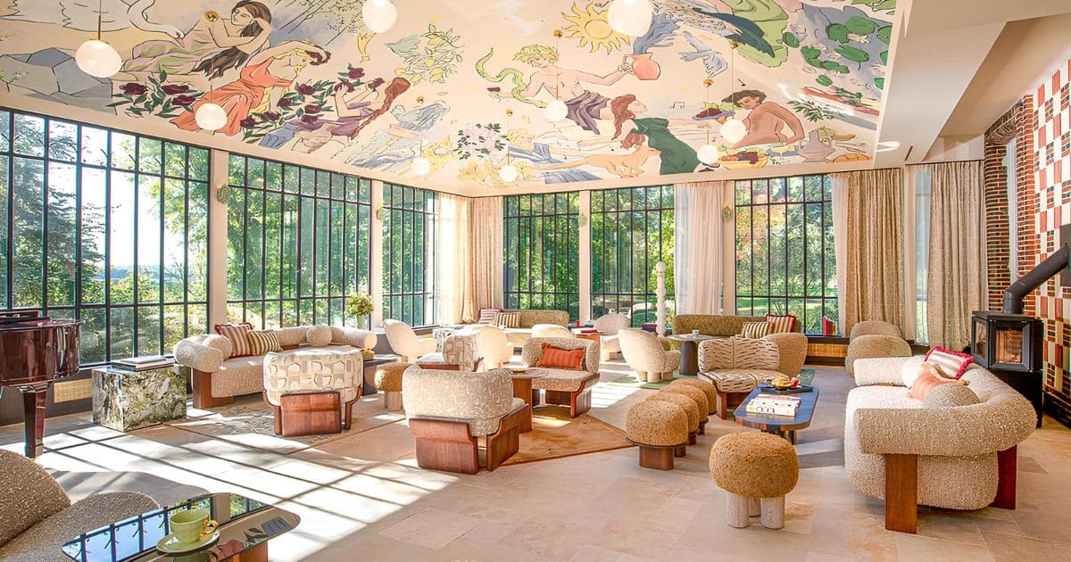 Step inside the breathtaking artful hotel: verneuil la douce